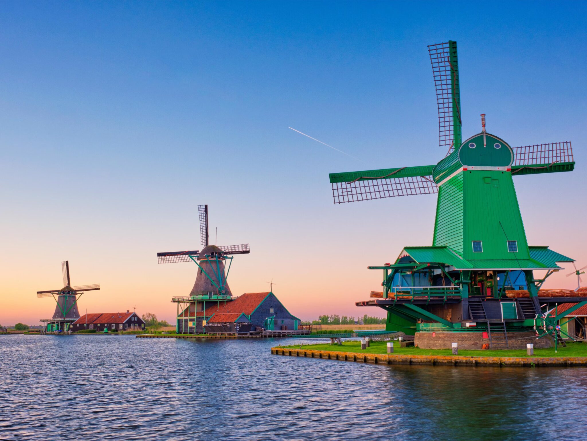 Amsterdam-Barselona-Paris
